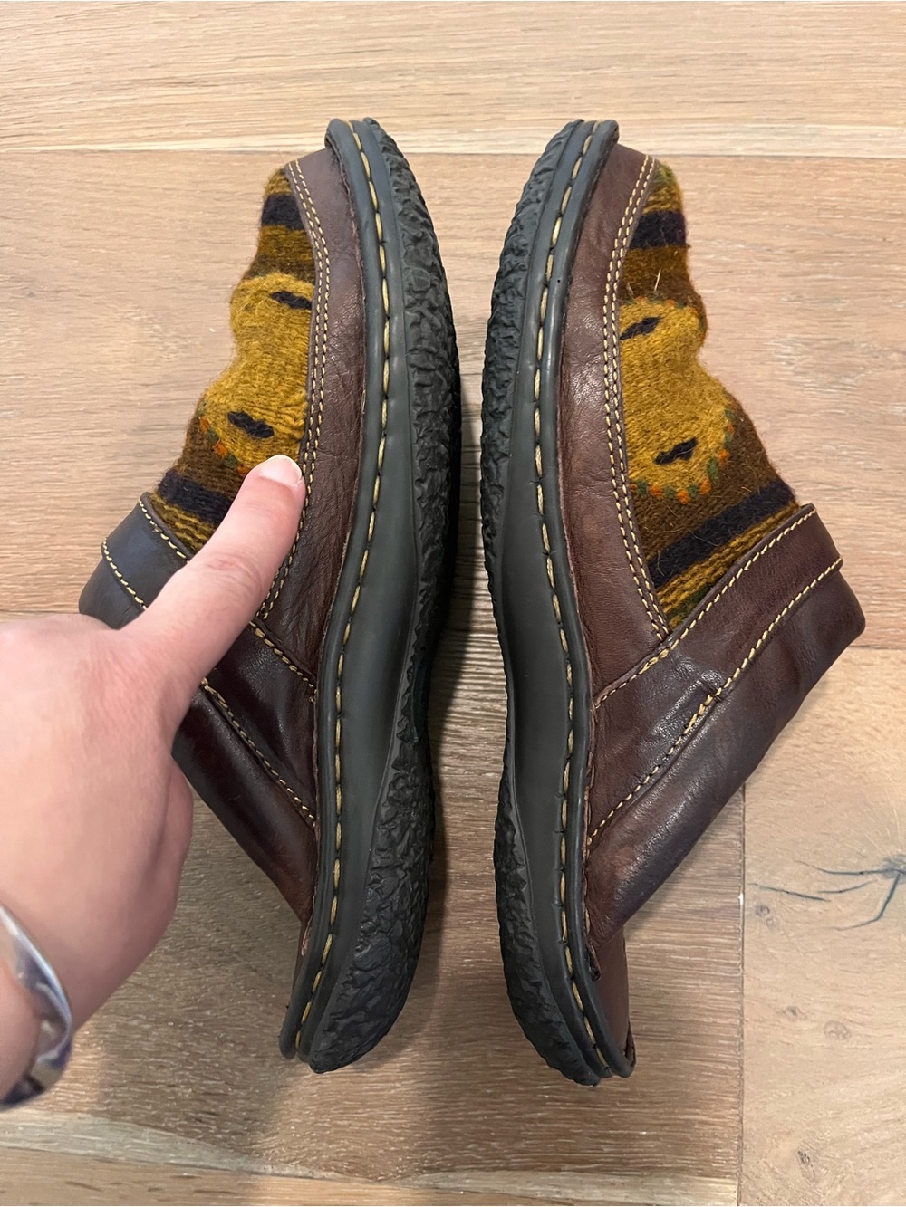 BORN Clogs Orange Brown Wool Southwestern Slip On Comfort Colorful Boho Western - Picture 7 of 11